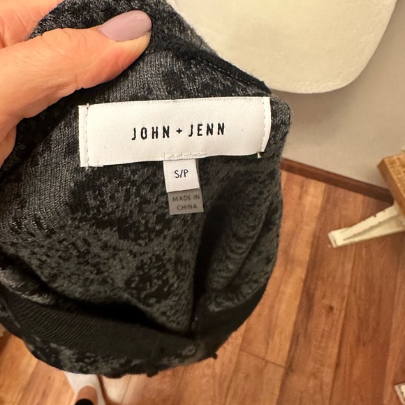 John + Jenn DYLAN Python Pullover - Picture 6 of 6